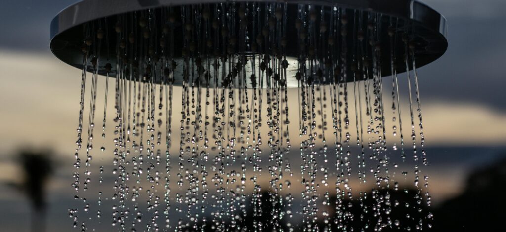 Save Water, Save the Planet: Switch to a Water-Efficient Showerhead!